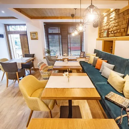 Seven Springs サパレヴァ・バニャ