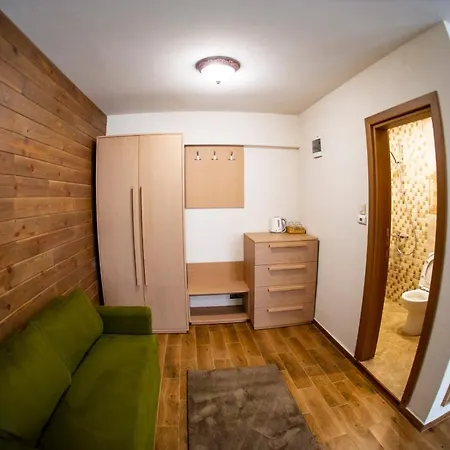 ホテル Seven Springs *