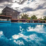 Seven Springs Banya (Blagoevgrad)