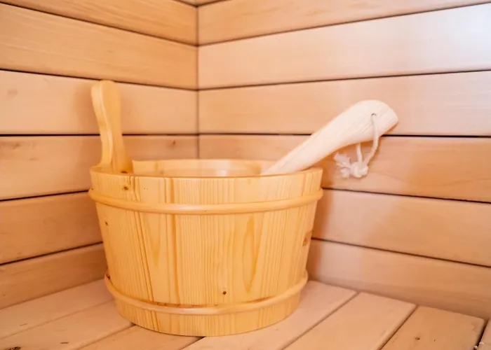 Hotel Seven Springs *