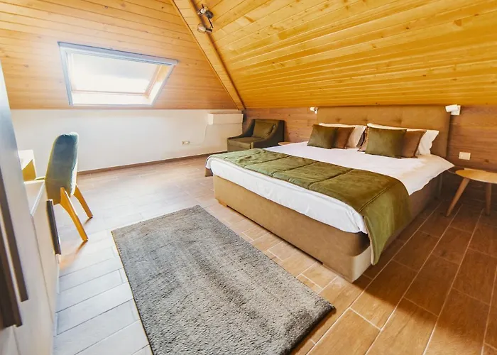 Seven Springs * Banja